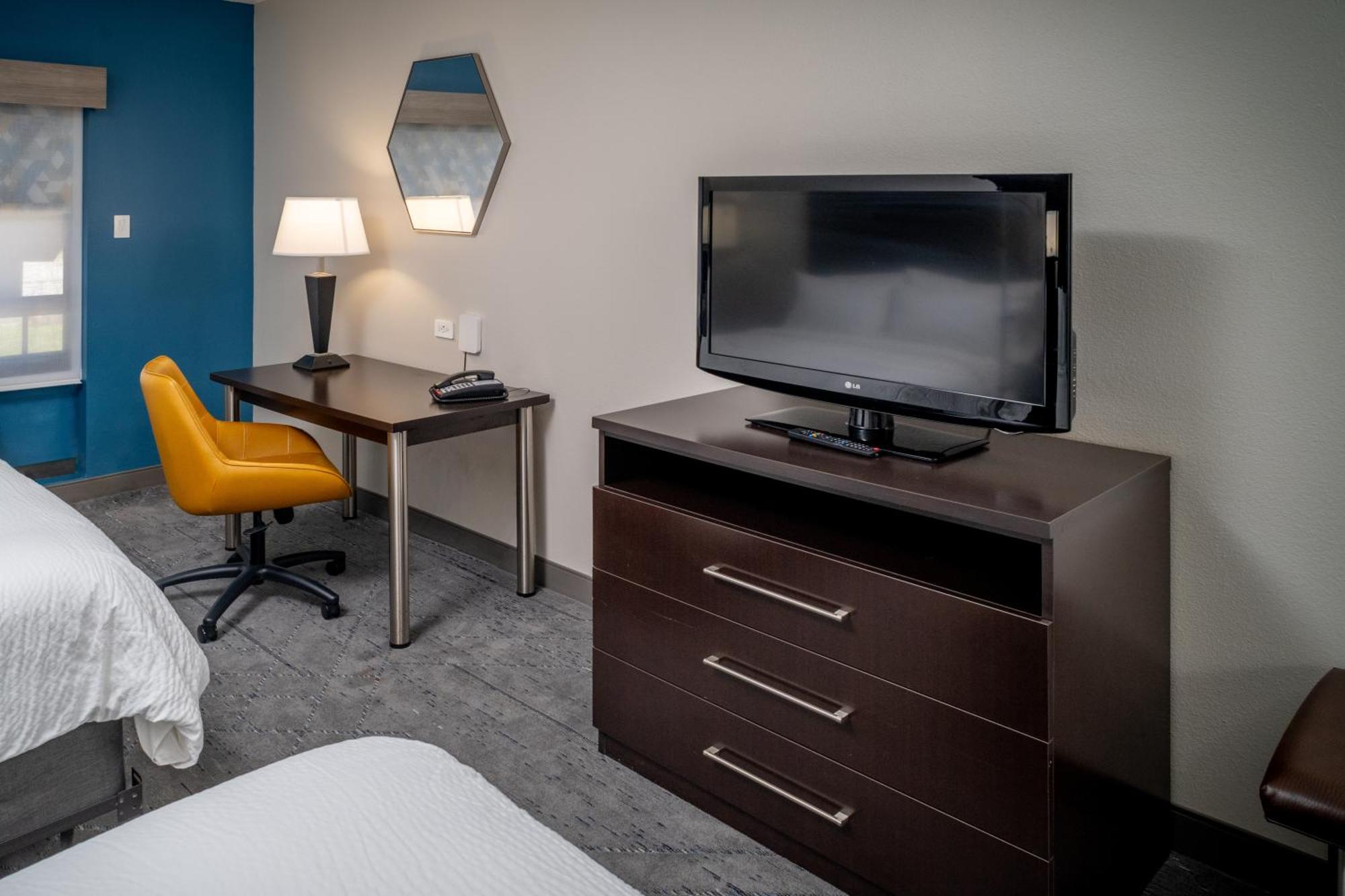 Holiday Inn Express & Suites Cross Lanes By Ihg Buitenkant foto